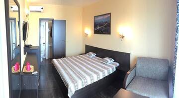 Фотографии Гостевой дом Guesthouse Chernomorskaya 2 г. Феодосия Крым (Россия) №5 Фото Гостевой дом Guesthouse Chernomorskaya 2 г. Феодосия 5