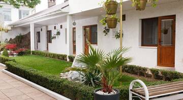 Фотографии Гостиница Guest house Botanic г. Феодосия Крым (Россия) №1 Фото Гостиница Guest house Botanic г. Феодосия 1