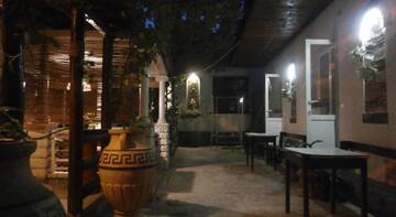 Фотографии Гостевой дом Guesthouse Antichnyi Dvorik г. Феодосия Крым (Россия) №1 Фото Гостевой дом Guesthouse Antichnyi Dvorik г. Феодосия 1