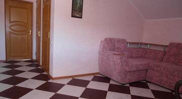 Фото номера Классический четырёхместный номер Гостиница Guest House On Sirennaya г. Феодосия 2