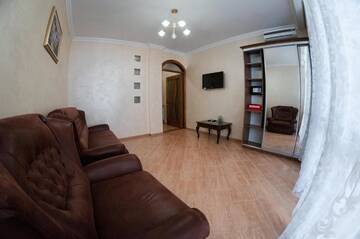 Фото номера Апартаменты - 1-й этаж Апартаменты Rooms on Chernomorskaya Naberezhnaya г. Феодосия 25
