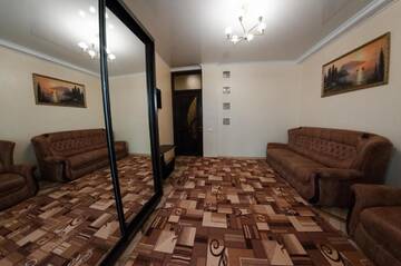 Фото номера Апартаменты - 1-й этаж Апартаменты Rooms on Chernomorskaya Naberezhnaya г. Феодосия 9