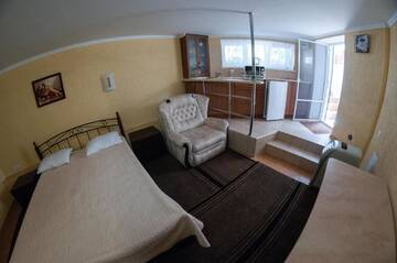 Фото номера Стандартные апартаменты Апартаменты Rooms on Chernomorskaya Naberezhnaya г. Феодосия 10