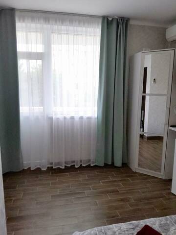 Фото номера Номер улучшенный с 1 двуспальной кроватью Гостиница Купидон г. Феодосия 7