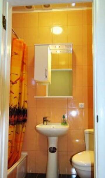 Фото номера Люкс с 2 спальнями Гостиница Guest House on Chkalova 79 г. Феодосия 5