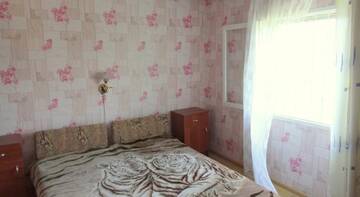 Фото номера Двухместный номер с 1 кроватью и балконом Гостиница Guest House Alexey г. Феодосия 5