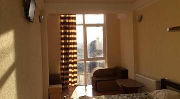 Фото номера Трехместный номер -люкс Гостевой дом Villa Vita г. Феодосия 5