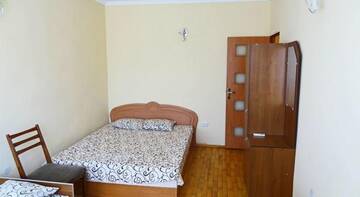 Фото номера Дом с 3 спальнями Гостиница Гостевой Дом Ча-Ча г. Феодосия 15