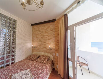 Фото номера Апартаменты с 1 спальней Апартаменты VIP Apartments on the beach г. Феодосия 12