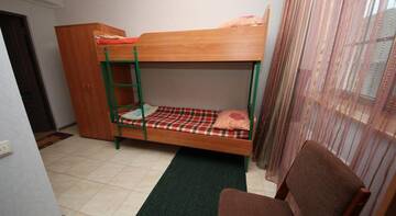 Фото номера Семейный номер с ванной комнатой Гостиница Guest House Svetoch г. Феодосия 8