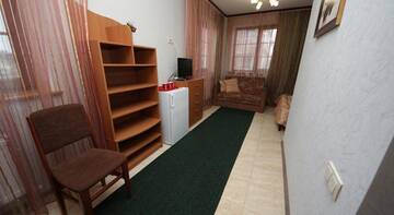 Фото номера Семейный номер с ванной комнатой Гостиница Guest House Svetoch г. Феодосия 9