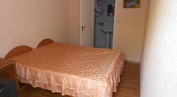 Фото номера Двухместный номер с 1 кроватью Гостиница Guest House Zemfira г. Феодосия 2