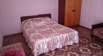 Фото номера Классический четырёхместный номер Гостиница Shaumyana 10 г. Феодосия 4