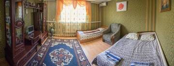 Фото номера Классический трехместный номер Гостевой дом  Sabina г. Феодосия 4