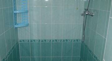 Фото номера Дом с 3 спальнями Гостиница Guest House Morskaya 12A г. Феодосия 15